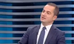Ali Kurt kimdir?