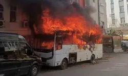 Antalya'da park halindeki otobüs 'yakıldı' iddiası