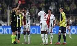 Fenerbahçe sahasında Samsunspor ile berabere kaldı