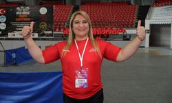 Bileği bükülmeyen engelli sporcunun hedefi büyük