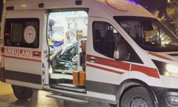 Taksi ile otomobilin çarpıştığı kazada 7 kişi yaralandı