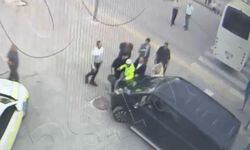 Şoförü, polisin üzerine araç sürdüğü iddia edilen CHP'li Beker: Polis memuru kendini aracımın önüne attı