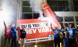 İzmir Büyükşehir Belediyesinde yaklaşık 23 bin işçi greve gitti
