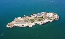 Trump'tan, Alcatraz hapishanesinin yeniden açılması talimatı