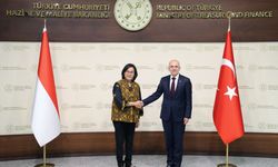 Bakan Şimşek, Endonezyalı mevkidaşı Indrawati ile buluştu