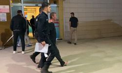 Polis, balta ile sokakta dehşet saçan magandayı uyarı ateşiyle yakaladı