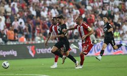 Süper Lig'de 3'ünlük yarışında hesaplar karıştı! Beşiktaş mı, Samsunspor mu?