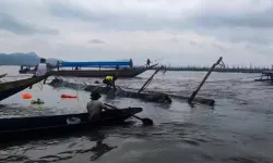 Çin’de turistleri taşıyan 4 tekne alabora oldu