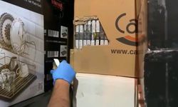 Durdurulan minibüsten 35 bin paket kaçak sigara çıktı