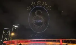 Galatasaray, şampiyonluğu drone şovuyla kutladı