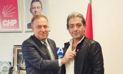 Ünlü şef Hazer Amani, CHP'ye katıldı