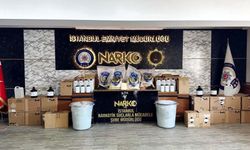 İstanbul'da uyuşturucu operasyonu: 16 gözaltı