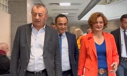 Eski CHP İstanbul İl Başkanı Canan Kaftancıoğlu'nun yargılandığı duruşma ertelendi