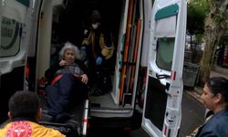 Kadıköy'de iş yerinde çıkan yangın itfaiye ekibinin müdahalesiyle söndürüldü