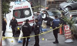 Kağıthane’de pusu kurup, otomobile kurşun yağdırdılar: 1 ölü