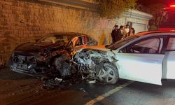 Kocaeli'de iki otomobil çarpıştı: 6 yaralı