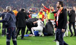 Korner direğiyle kaleciye vurmuştu, 'kamu malına zarar vermek'ten hapis cezası aldı