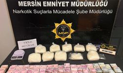 Mersin'de 9 kilo 442 gram sentetik uyuşturucu ele geçirildi