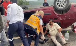 Otomobil takla attı, aynı aileden 3 kişi yaralandı