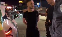 Polise direnip olay yerine çağırdığı arkadaşlarıyla hakaret eden alkollü sürücü tutuklandı