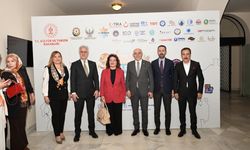 Kukla ve Karagöz Festivali kültür köprüsü oldu