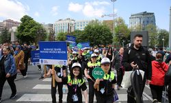 Çocuk Meclisi üyeleri trafikte farkındalık için sahadaydı