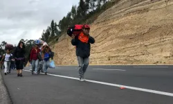 500 bin göçmenin oturum izni iptal edildi