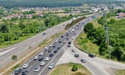Anadolu Otoyolu'nda bayram tatili hareketliliği