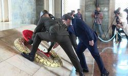 Bakan Tunç, yeni HSK üyeleriyle Anıtkabir'i ziyaret etti