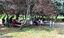Ankaralılar Bayram tatilinde ABB parklarında doğayla buluştu
