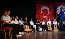 Mamak’ta sanat eğitimleri sahneyle buluştu