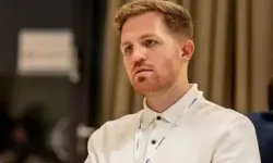 Devin Özek kimdir?