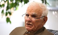 Gazi Yaşargil kimdir?