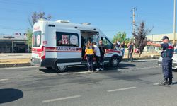 İşçi sevris minibüsleri çarpıştı; 8 yaralı