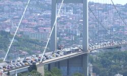 15 Temmuz Şehitler Köprüsü'nde intihar girişimi: 1 kişi gözaltına alındı