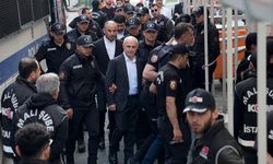 Abdülkadir Selvi: CHP’li belediye başkanlarının mahkemeye çıkarılma şekilleri hiç hoş değildi