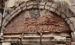 Ankara Kalesi’nin gizemli girişi; Zindan Kapı
