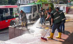 Kurban kesim alanlarında yoğun temizlik çalışması