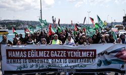 İstanbul'daki 'Küresel Gazze Yürüyüşü'nde kadınlar en önde yürüdü