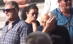 Ferdi Zeyrek'in vefat ettiğini duyan Manisalılar gözyaşlarını tutamadı