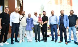Minik Sare için Mamak tek yürek oldu