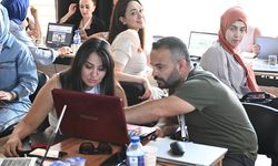 Mamak Belediyesi’nden öğretmenlere yapay zekâ eğitimi