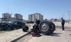Karaman'da otomobil ile traktörün çarpıştı: 1 kişi öldü