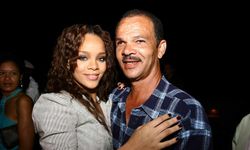 Rihanna'nın babası hayatını kaybetti