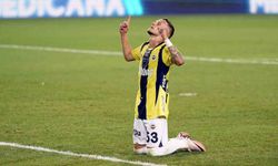 Devre arasında teklif yapılacak: Fenerbahçe'nin yıldızına talip çıktı!