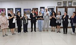 ‘Otantik Renklerle Yaşam’ sergisi Ankara Konağı’nda ziyarete açıldı