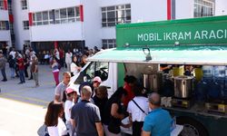 Sınav sabahı moral ikramı öğrenci ve velilere ulaştı