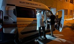 Yayılan koku ile ortaya çıktı; yalnız yaşadığı evinde ölü bulundu