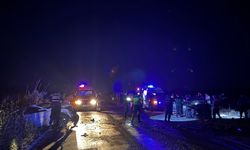 Balıkesir'de zincirleme trafik kazasında 3 kişi öldü, 6 kişi yaralandı