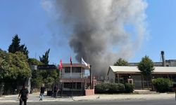 Esenyurt'ta tekstil fabrikasında çıkan yangın söndürüldü